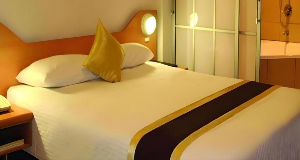 Peninsula International Hotel Suva Bagian luar foto