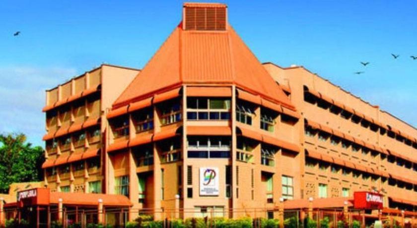 Peninsula International Hotel Suva Bagian luar foto