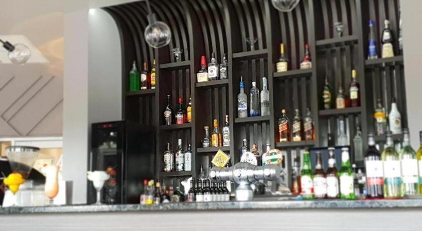 Peninsula International Hotel Suva Bagian luar foto